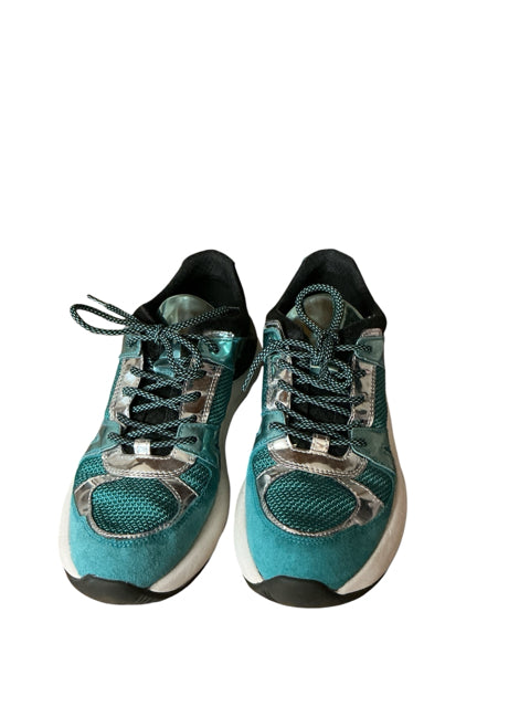 Geox Tabelya Teal Metallic Mixed Media Breathable Sneakers | Womens Size 10