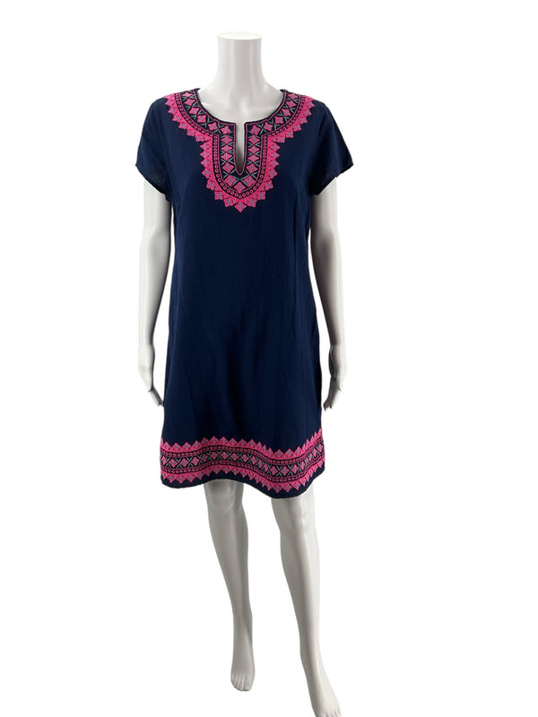 Front view of Vineyard Vines Navy/Pink Embroidered Pre-Owned Ladies Dress Size 10 on mannequin, showcasing vibrant embroidery on cotton-linen fabric.