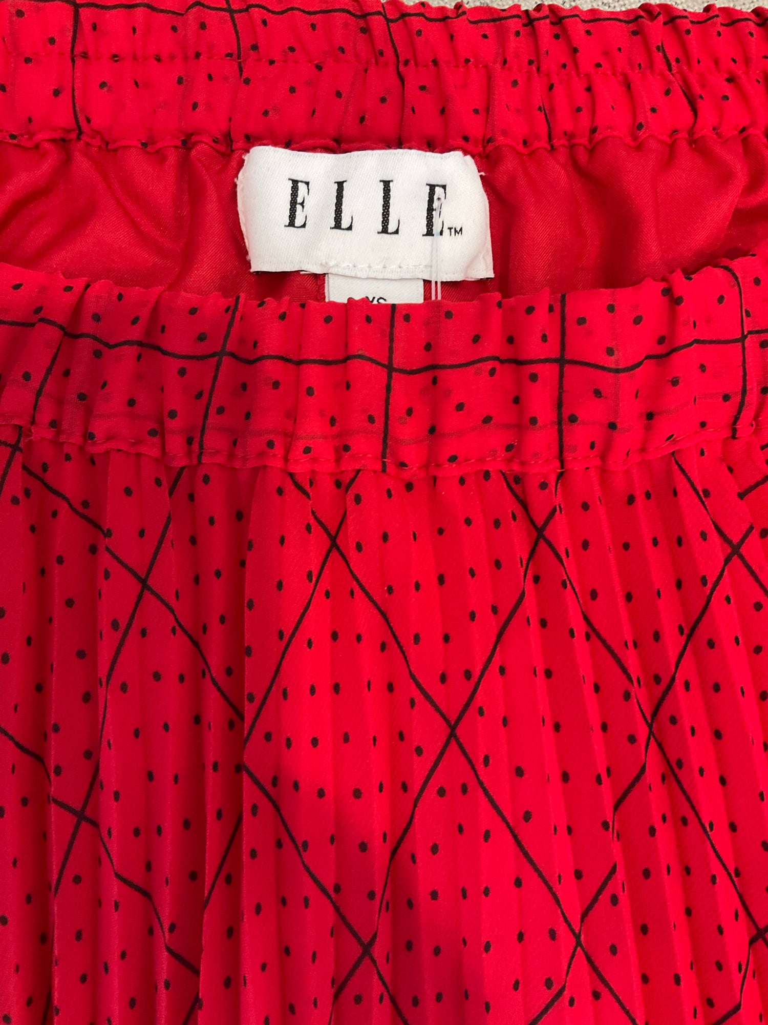 Elle red/black Skirt Pleated Polka Dot Midi Skirt Red &amp; Black Size XS - Size XS