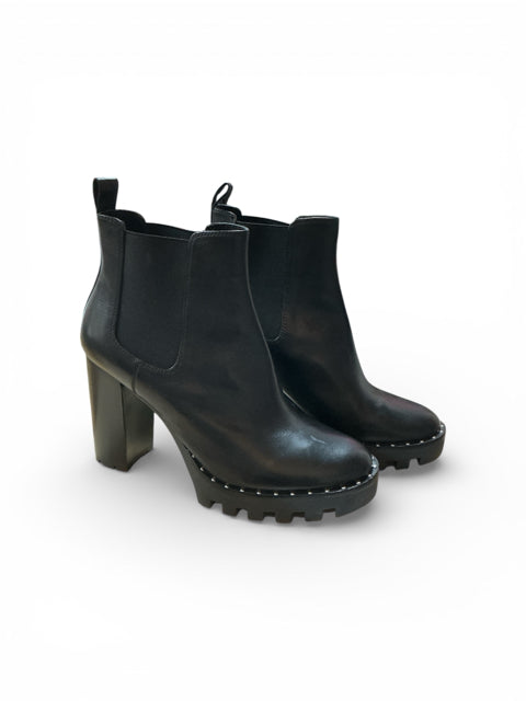 Antonio Melani Black Solid Pre-Owned Ladies Boots - Size 12 - Margaret’s Fine Consignment