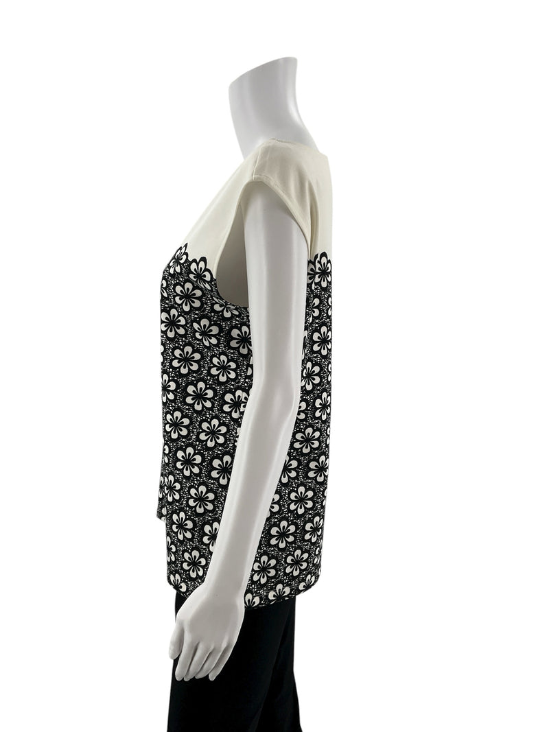 Ann Taylor Cream/Black Floral Pre-Owned Ladies Top - Size Medium