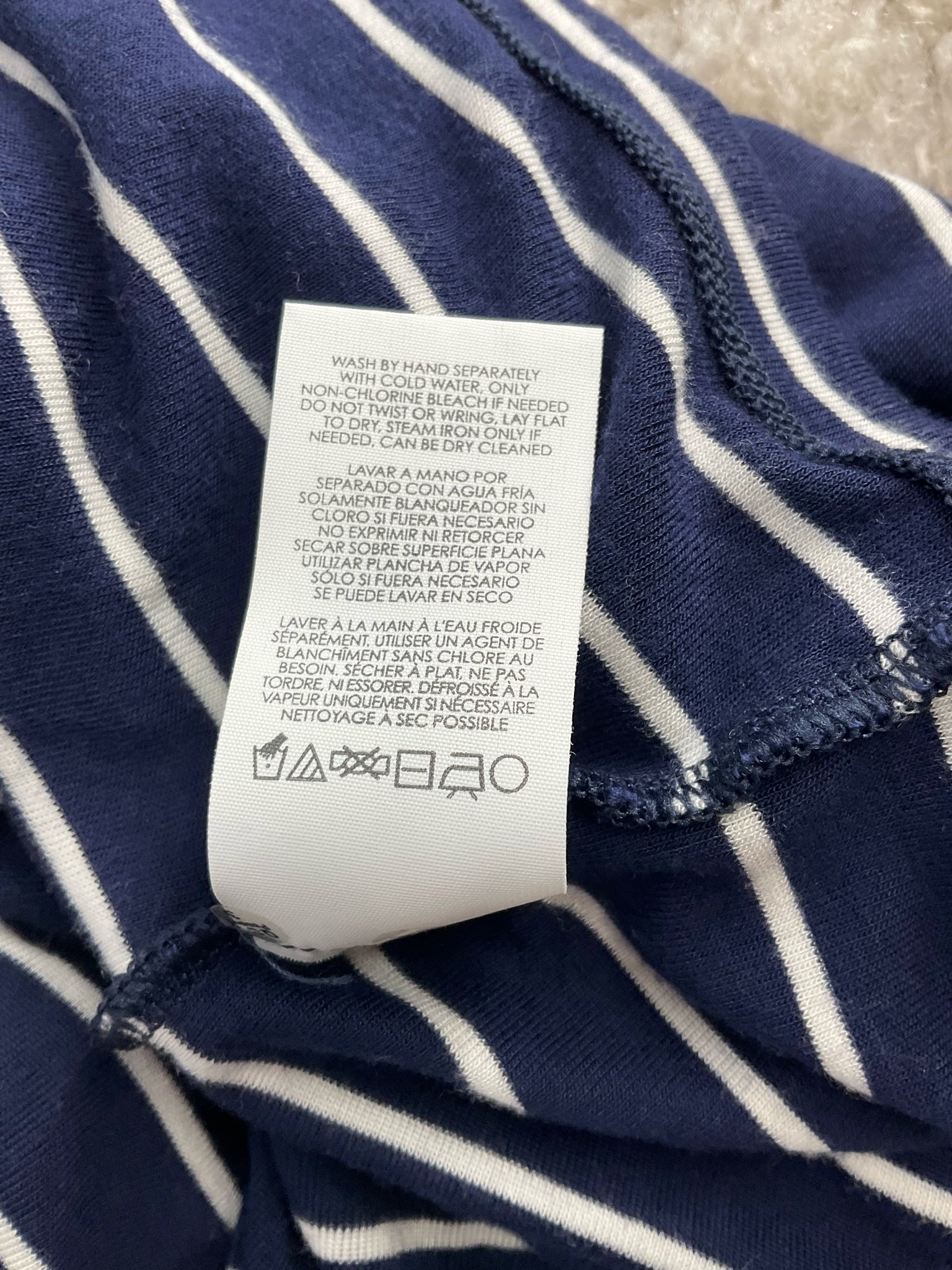 Cabi Navy/White Stripe Pre-Owned Ladies Casual Top - Size Small