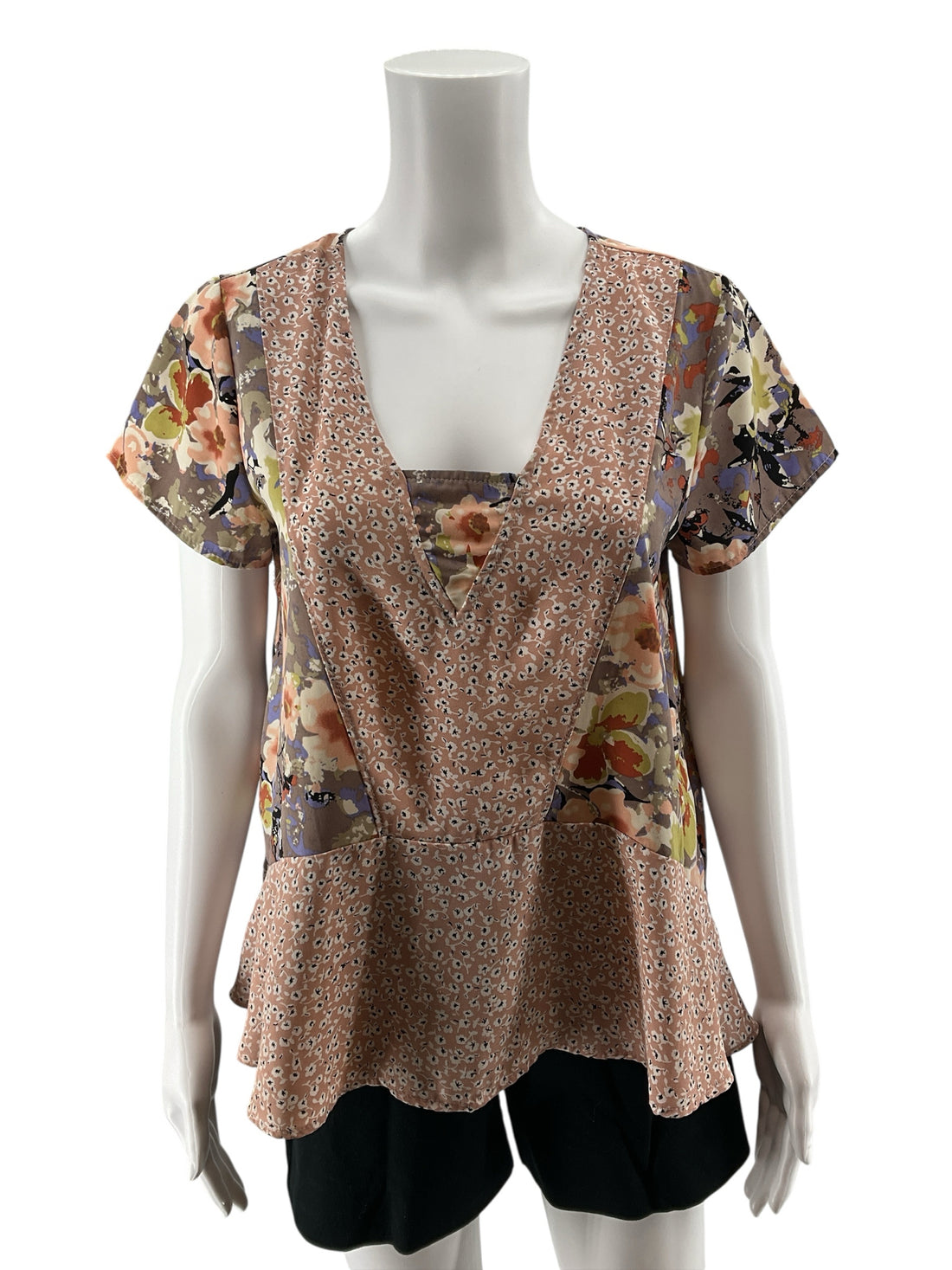 En Elle Floral Mixed-Print Peplum Blouse Size Small