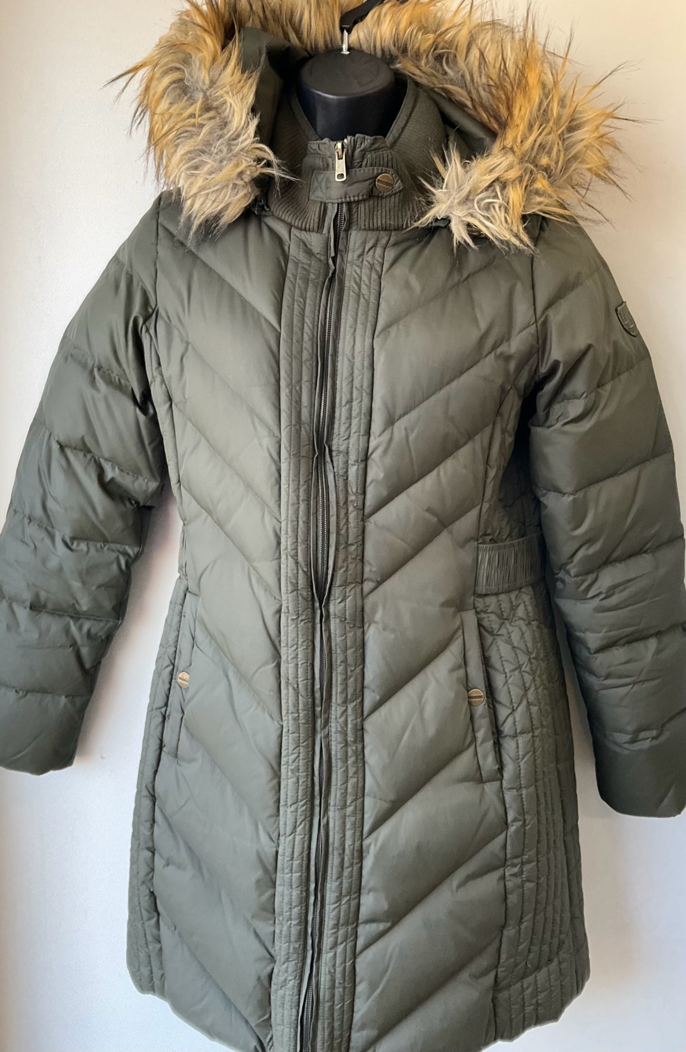 Larry Levine Olive Puffer Coat Size Small