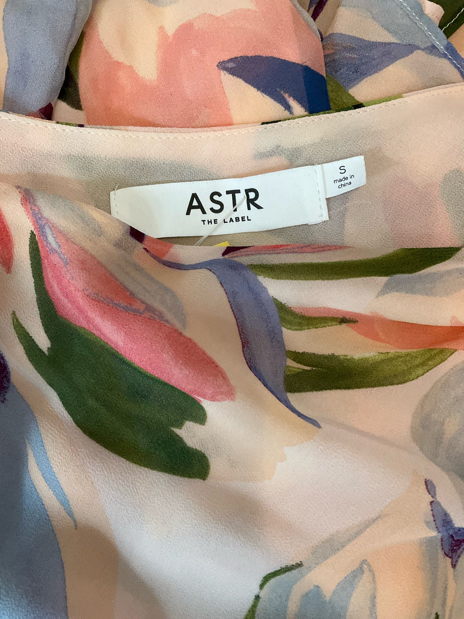 ASTR The Label peach/purple/green Maxi Primrose One Shoulder Floral Midi Dress Pink Size Small - Size S