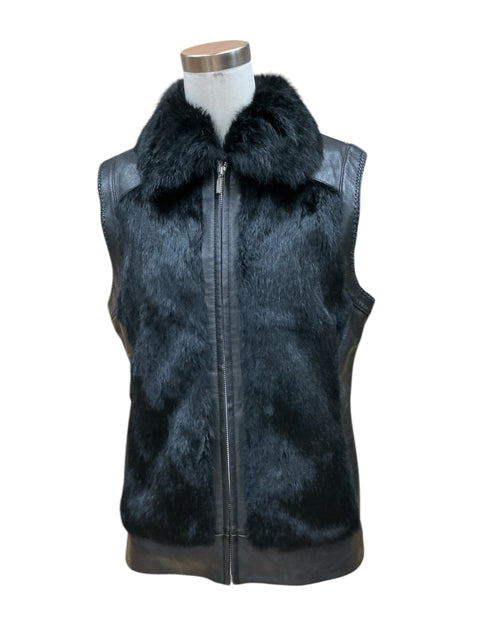 Cripple Creek Size Large Black Faux Fur Pre-Owned Vest