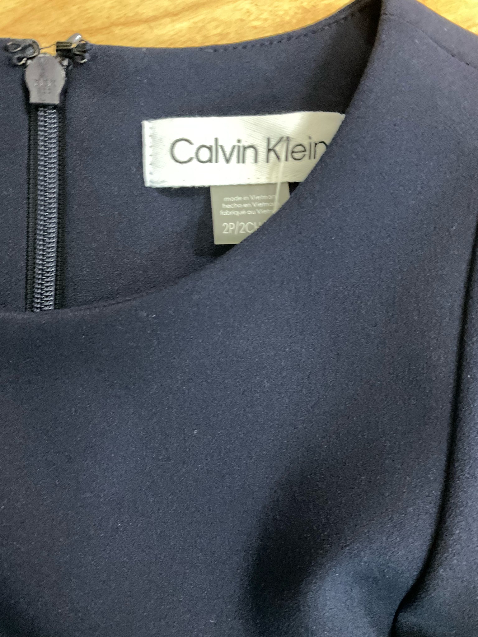 Calvin Klein Navy Blue Pleated Flutter Sleeve Sheath Dress Size 2P