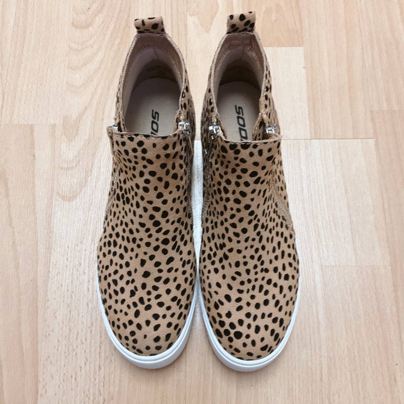 Soda Tan/Black Animal Print Pre-Owned Ladies Sneakers - Size 7.5 - Margaret’s Fine Consignment