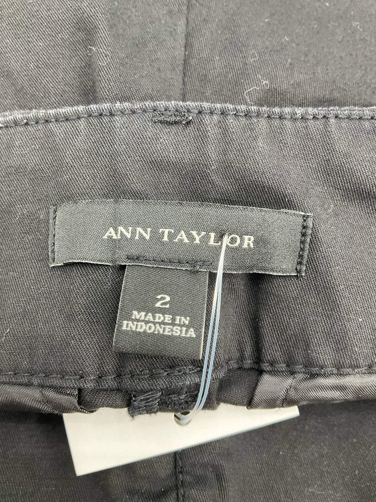 Ann Taylor Classic Black Bermuda Shorts | Size 2 - ONLINE ONLY