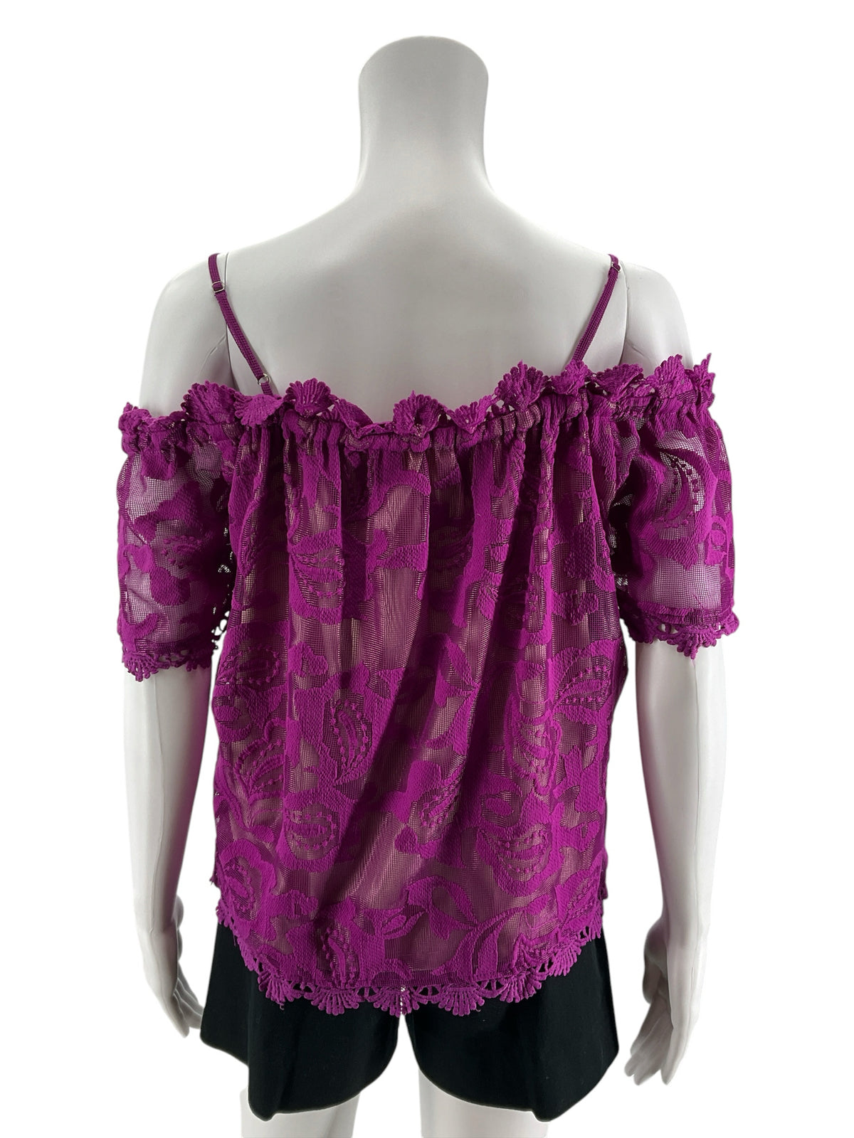 Skies Are Blue Fuchsia Lace Cold Shoulder Blouse Top Size Medium - Downstairs