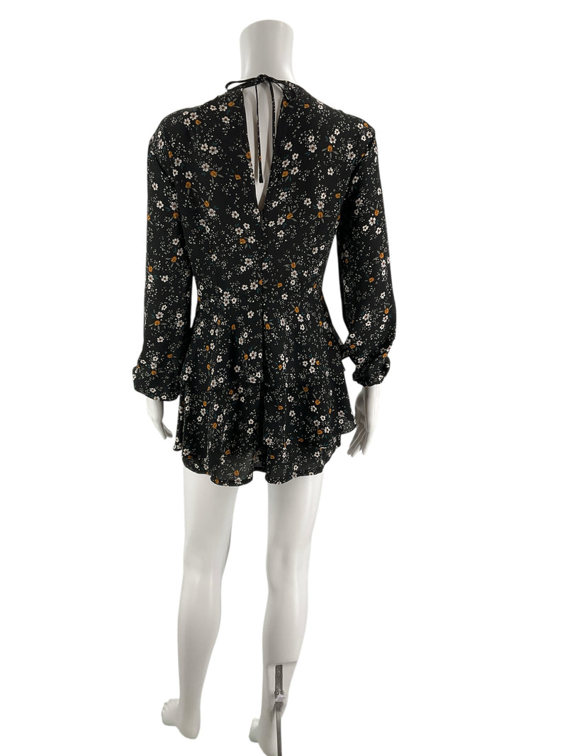 JACK by BB Dakota Black Floral Pre-Owned Ladies Romper - Size Small