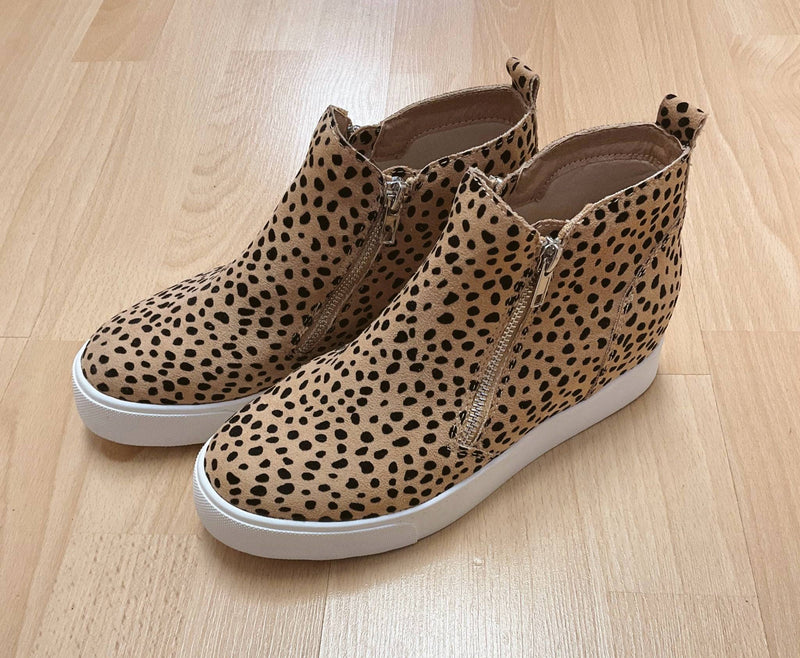 Soda Tan/Black Animal Print Pre-Owned Ladies Sneakers - Size 7.5 - Margaret’s Fine Consignment