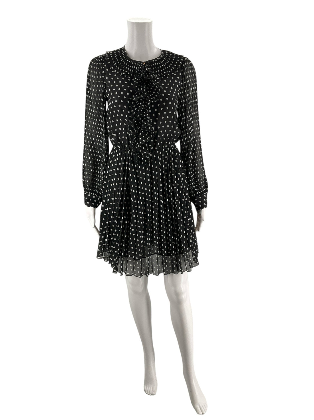 Zara black and white pre-owned ladies mini dress with A-line silhouette and Peter Pan collar in size XS.