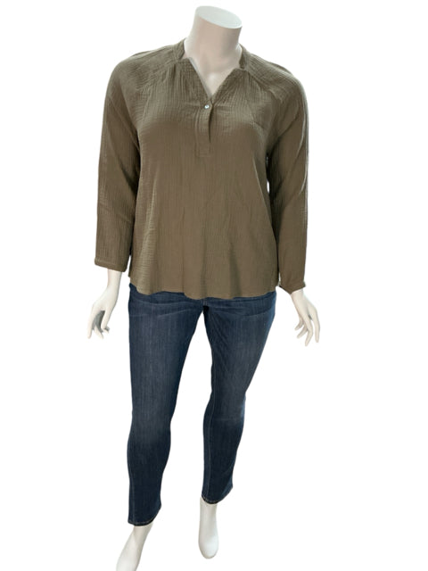 Garnet Hill Size 18 Taupe Textured Casual Top - Downstairs