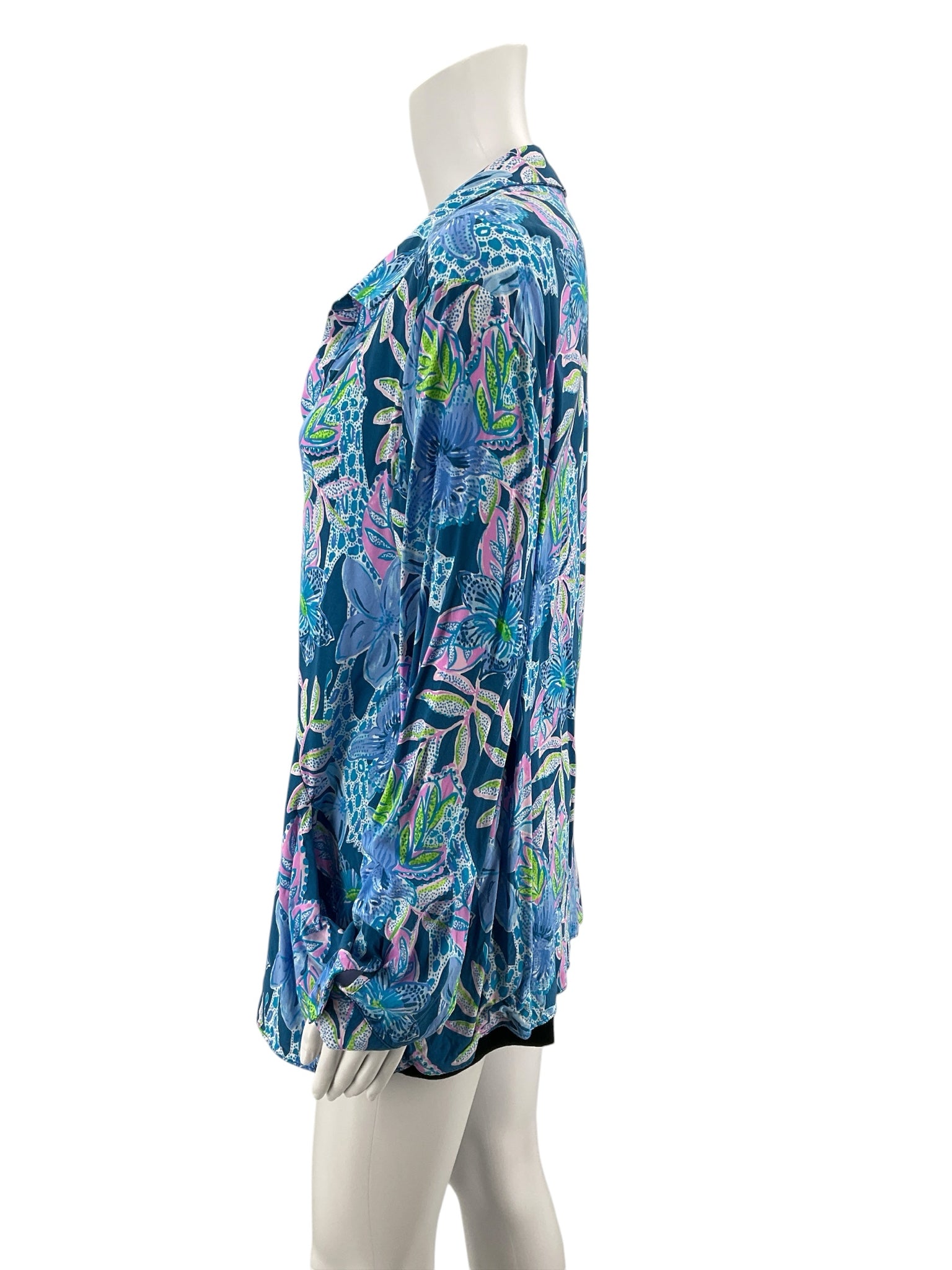 Lilly Pulitzer Size L blue/green/pink Floral Pre-Owned Casual Top - Downstairs
