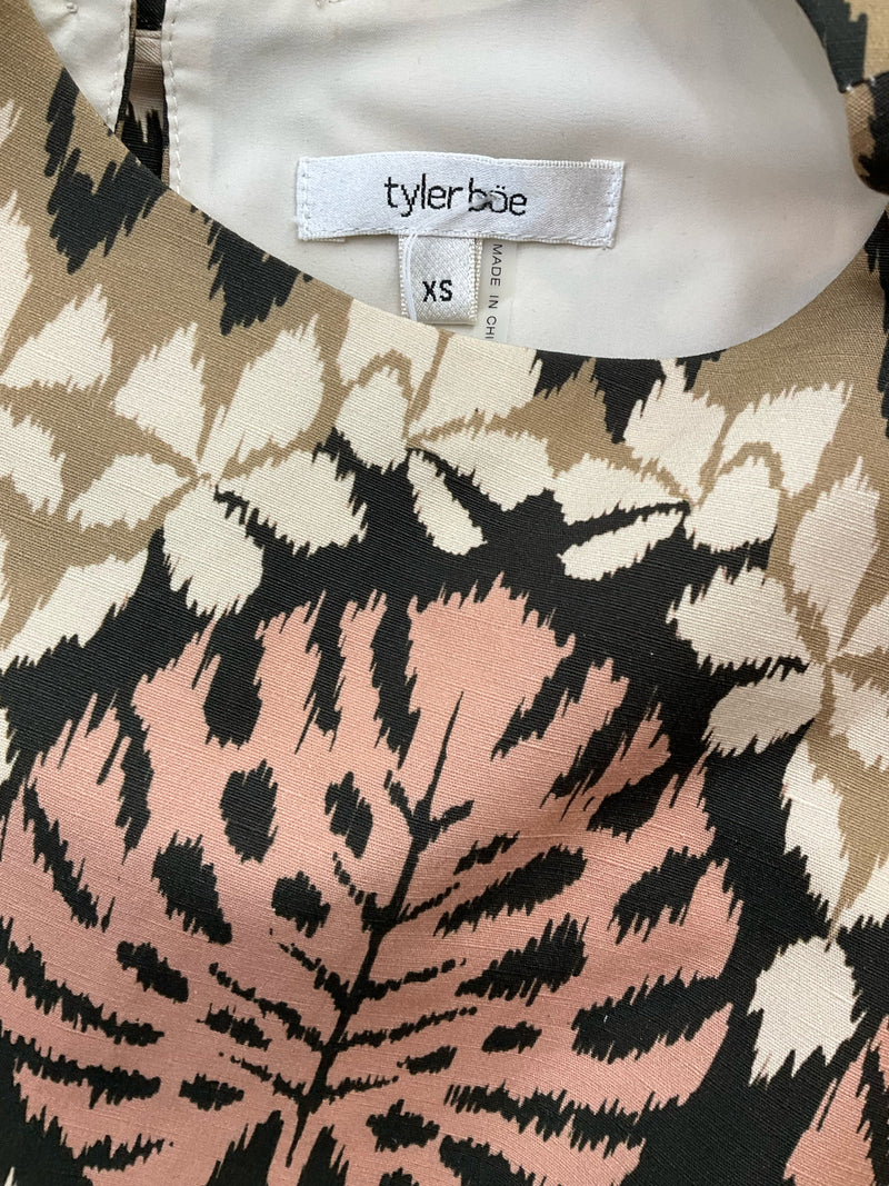 Tyler Boe Tan/Blush Print Pre-Owned Ladies Top - Size XS