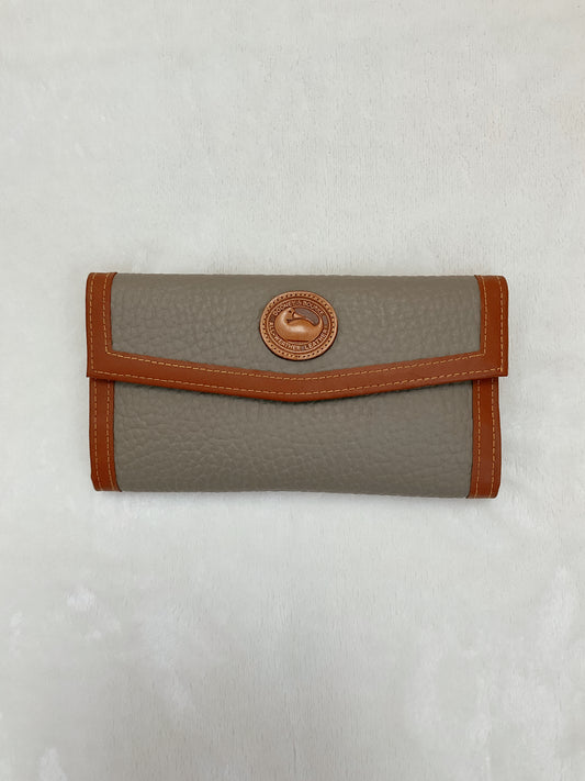 Dooney & Bourke olive/tan Pebble Wallet