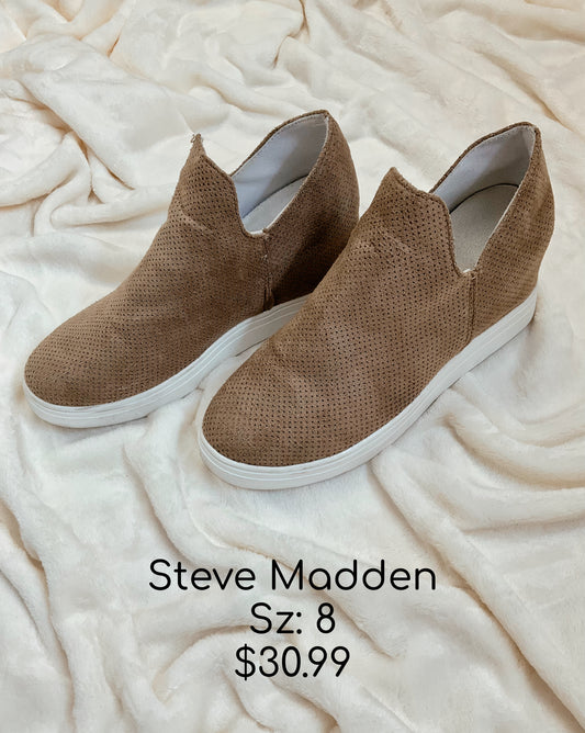 Steve Madden Shoe Size 8 Brown Boots