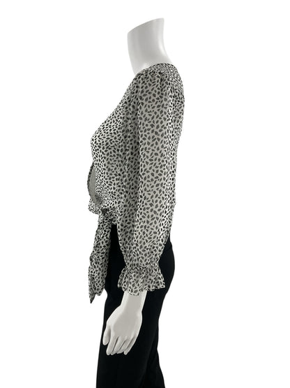 Abercrombie &amp; Fitch White/Black Print Pre-Owned Top - Size XS