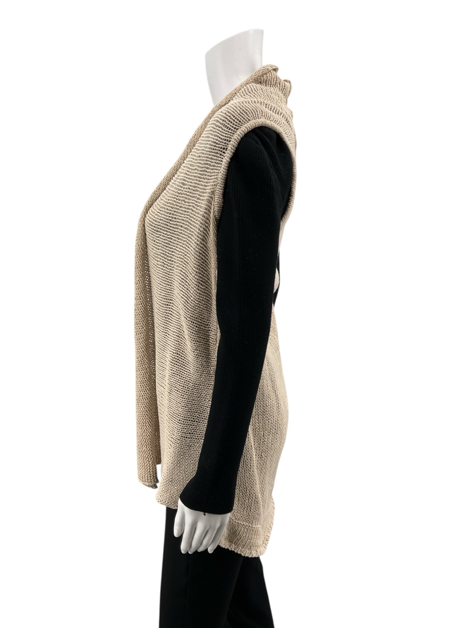 Cabi Tan Solid Pre-Owned Ladies Vest - Size XS