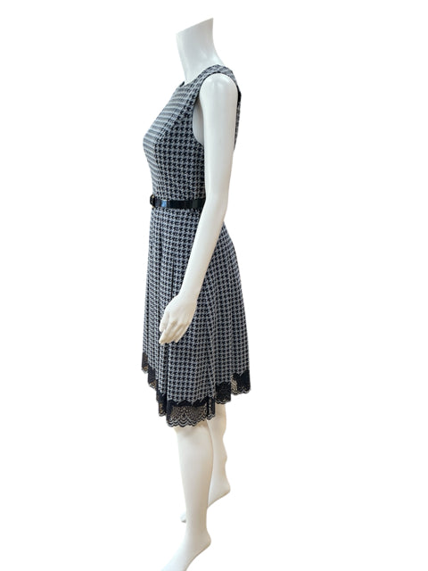 Tommy Hilfiger Navy Houndstooth Pre-Owned Ladies Dress - Size 2 - Margaret’s Fine Consignment