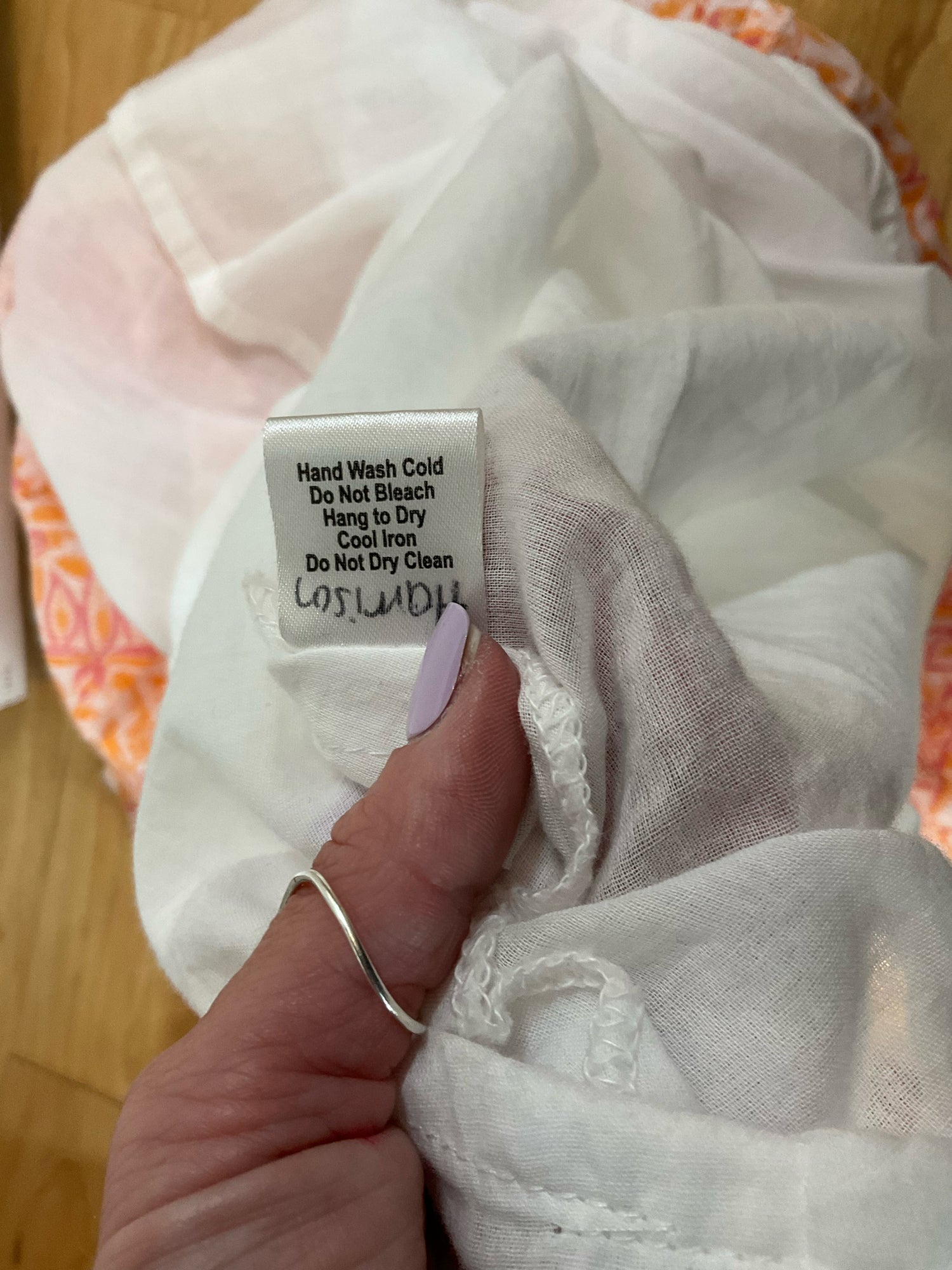 bella tu Size XS White/Pink/Orange Floral Pre-Owned Ladies Dress