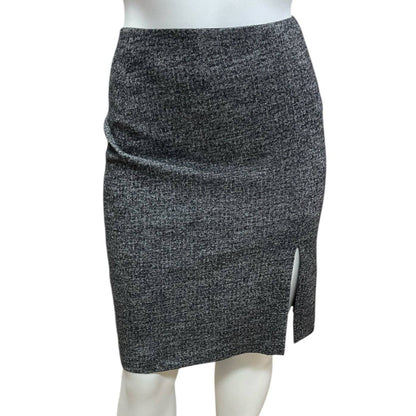 Doncaster Gray Wool Pre-Owned Ladies Skirt - Size 16 - Margaret’s Fine Consignment
