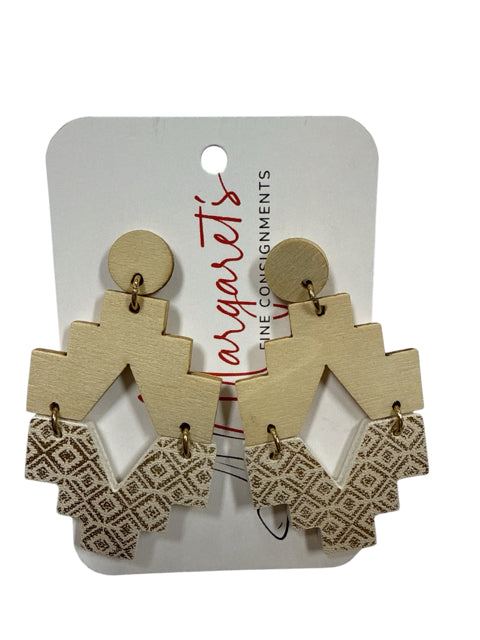 Artisan Geometric Wood Drop Earrings Boho Trapezoid Patterned Dangle 2.5"