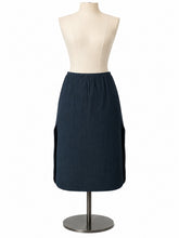 Stark Black Skirt Size XS Black Textured Pre-Owned Ladies Skirt - Size XS