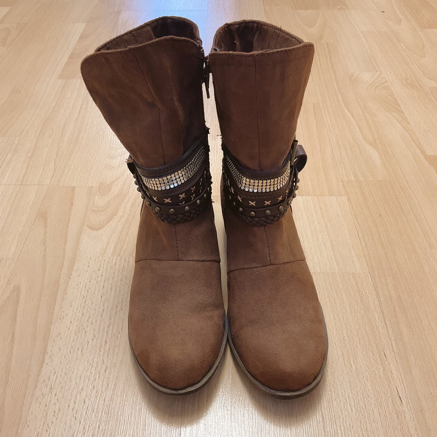 Sugar Shoe Size 8.5 Brown Buckle Pre-Owned Ladies Boots