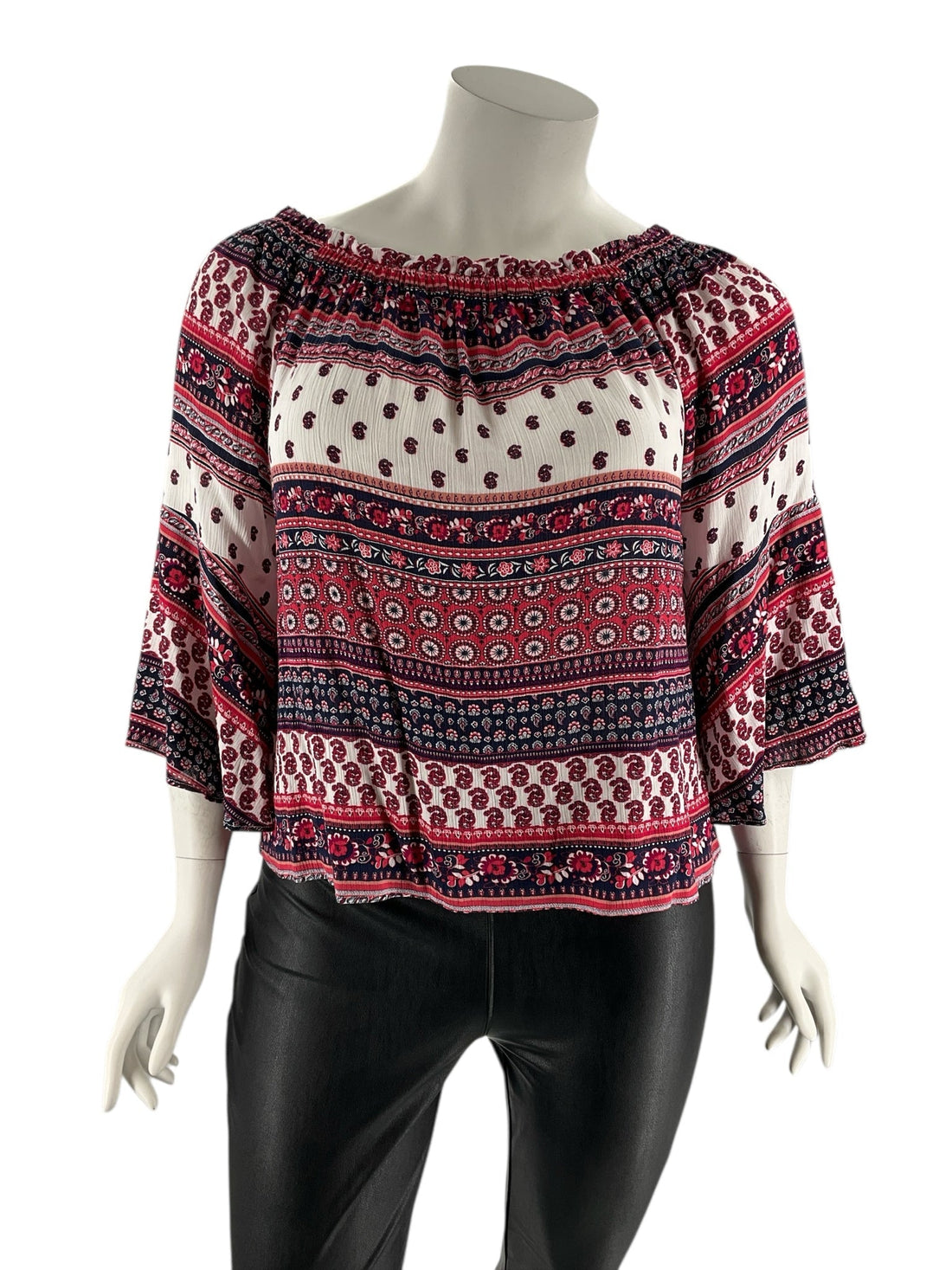 Lane Bryant Red/White/Navy Print Pre-Owned Casual Top - Size 14/16 - Margaret’s Fine Consignment