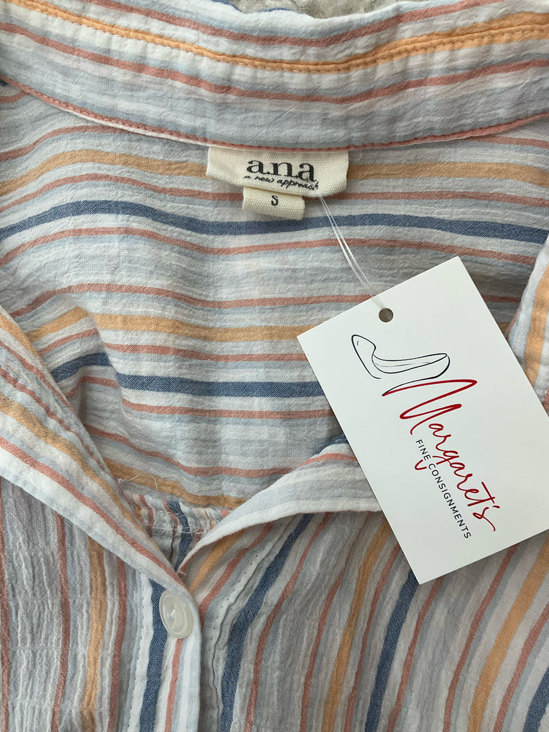 Ana White/Blue/Peach Stripe Pre-Owned Ladies Top - Size Small