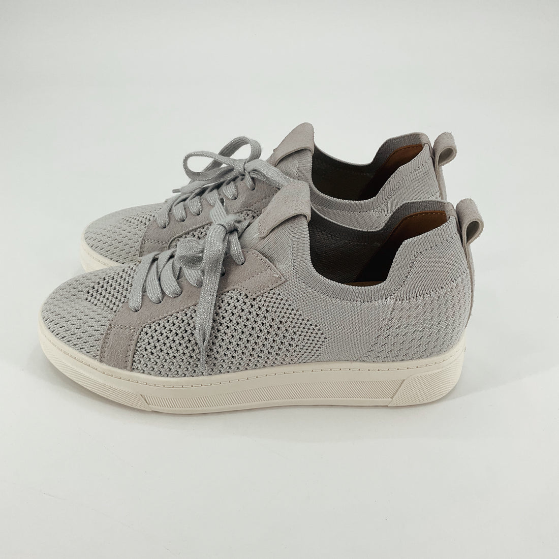 White Mountain Courage Knit Platform Sneaker Gray Size 8.5 NWT