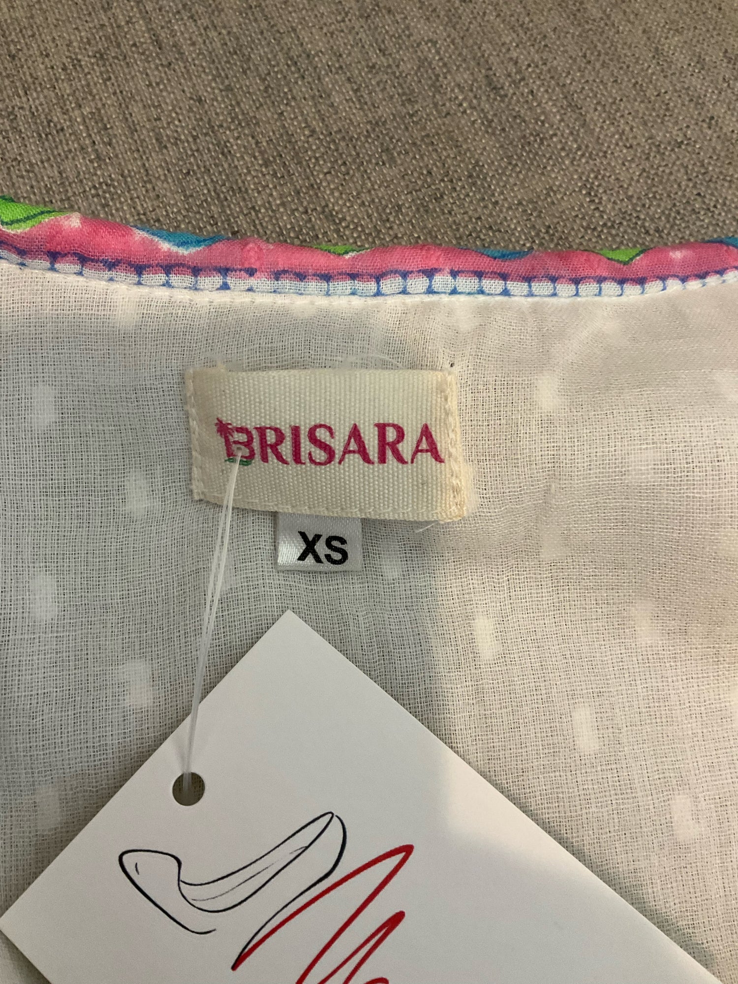 Brisara Size XS multi Peacock Pre-Owned Ladies Casual Top - Downstairs