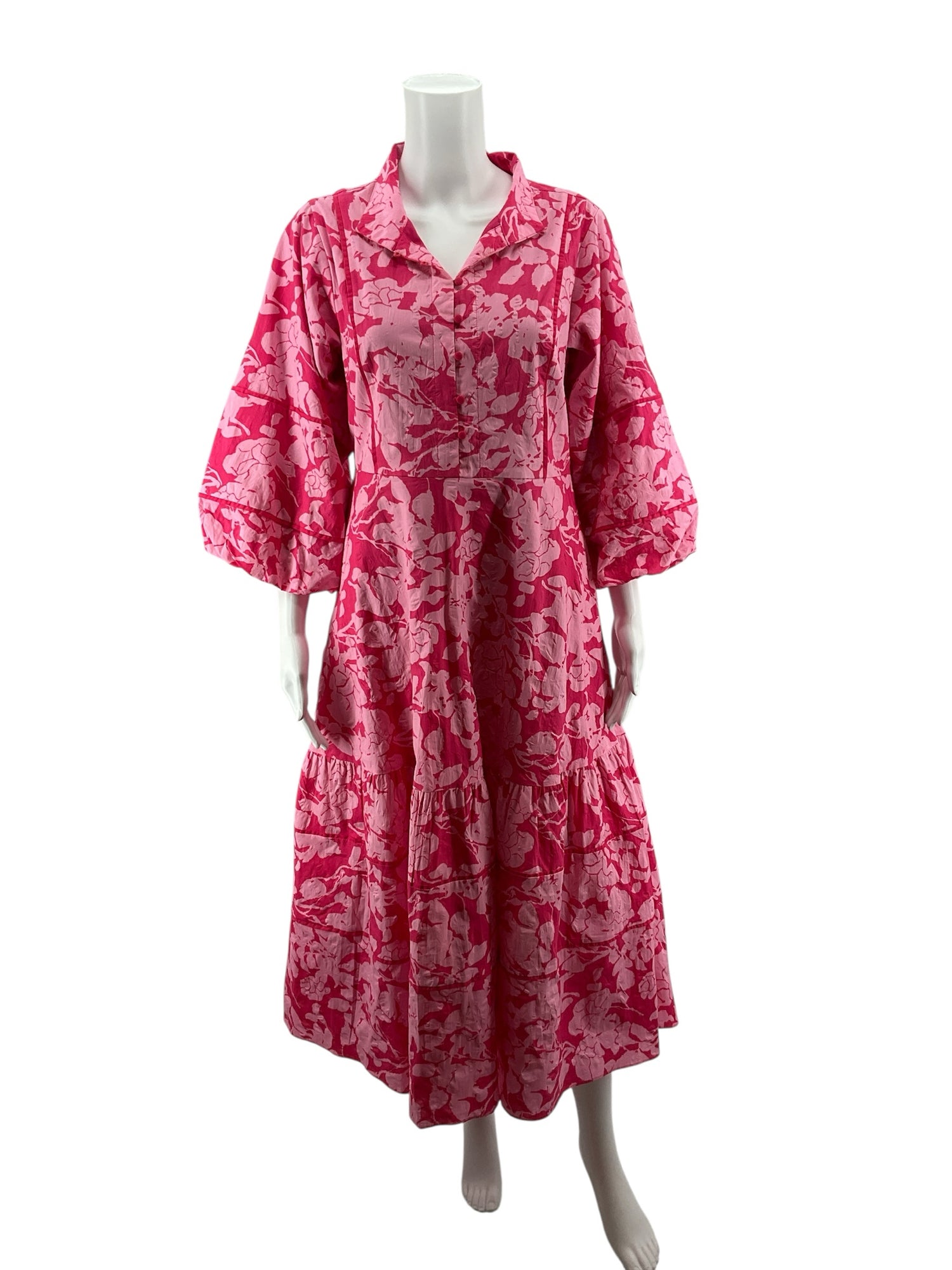 Hyacinth House pink/dark pink Maxi Hayes Pink Floral Silhouette Print Tiered Mini Dress Size Small - Size S