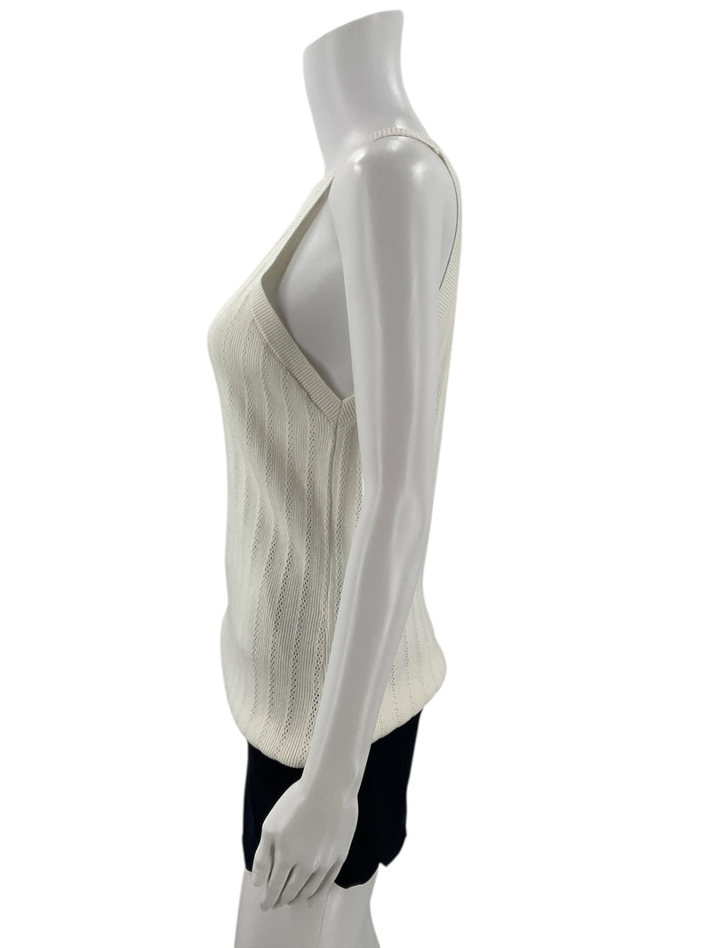 Skies Are Blue White Solid Pre-Owned Ladies Top - Size Small - Margaret’s Fine Consignment