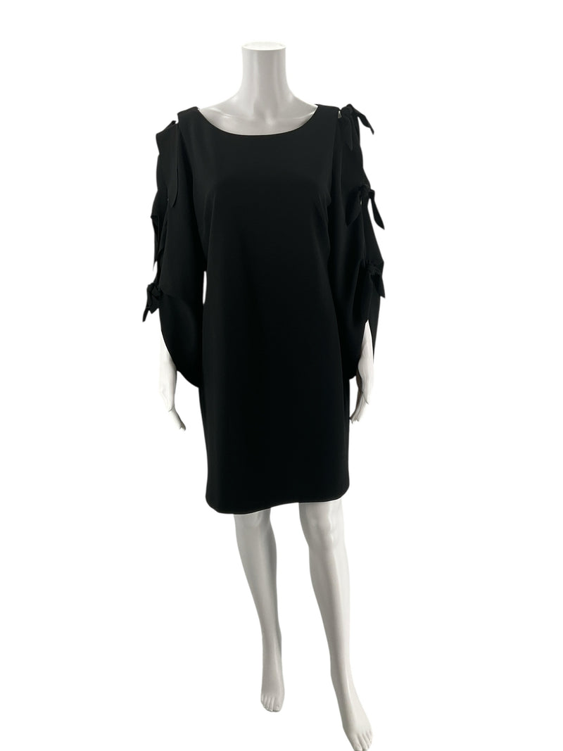 Vince Camuto Black Pre-Owned Ladies New With Tags Dress - Size Large Petite