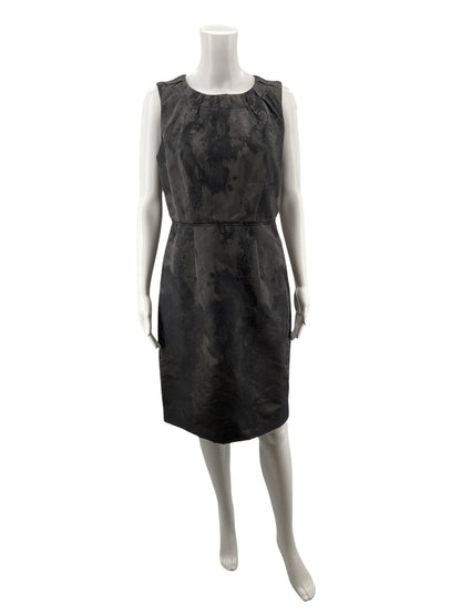 Loft Gray Solid Pre-Owned Ladies Dress - Size 8