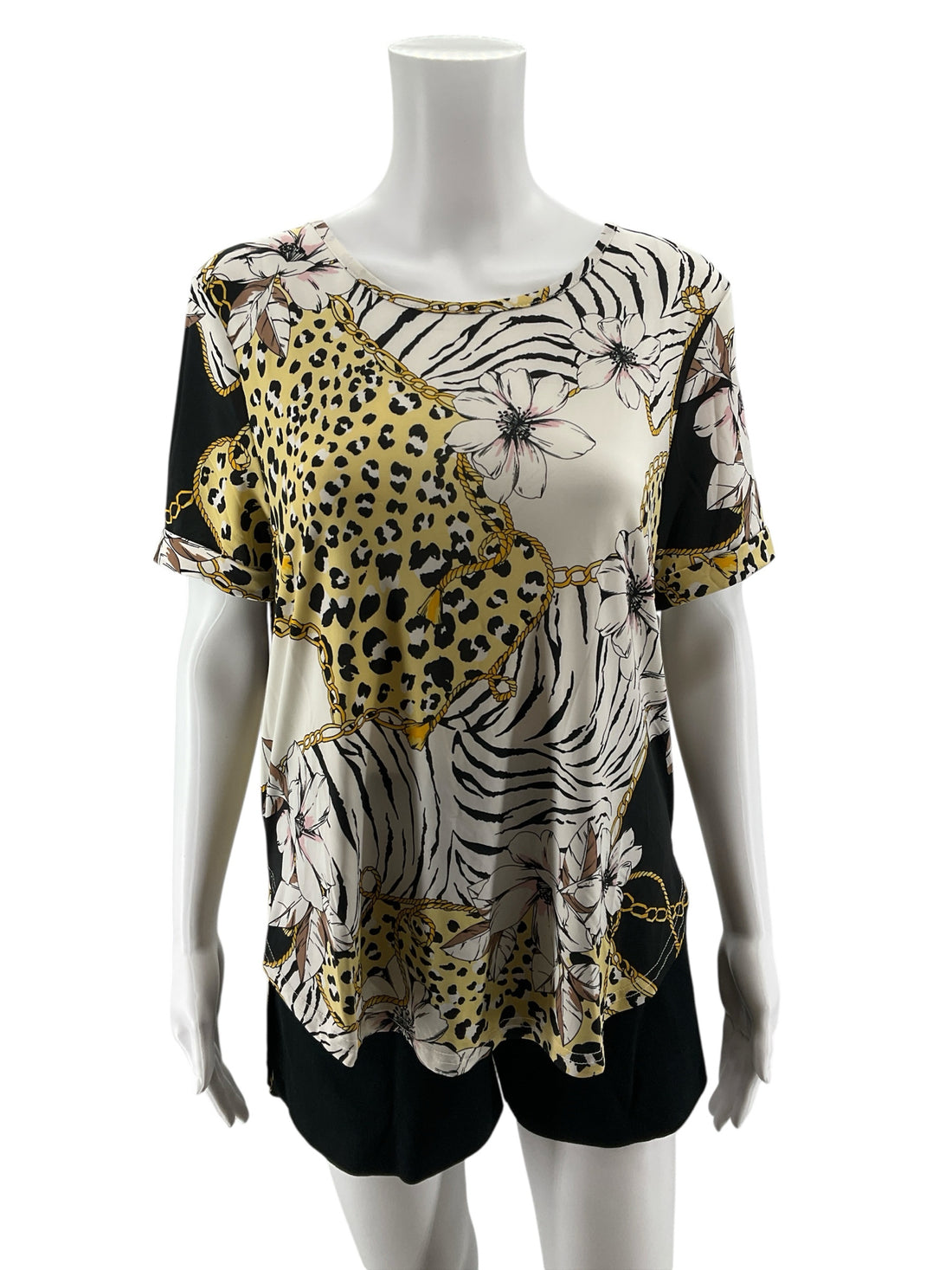 Roommates Mixed Animal &amp;amp; Floral Print Top | Size Medium