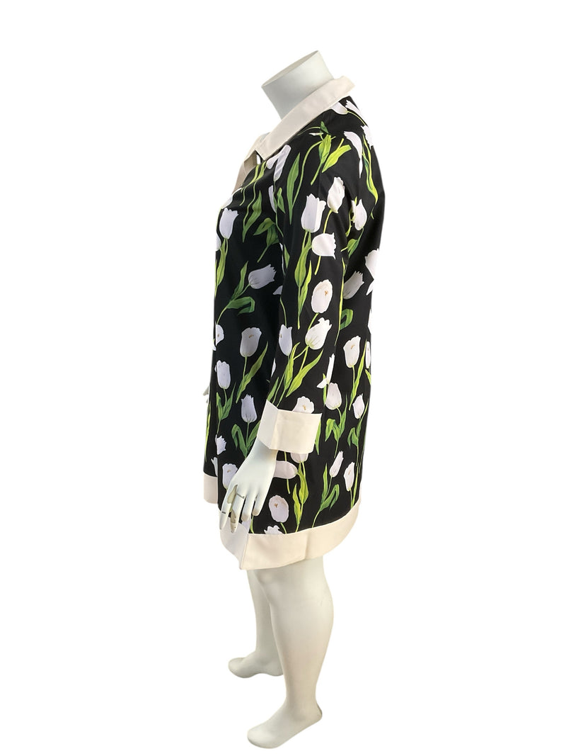 Side profile of Uoozee tulip print A-line dress in size XL. Features cream contrast collar and cuffs, ideal for preppy or casual styling.