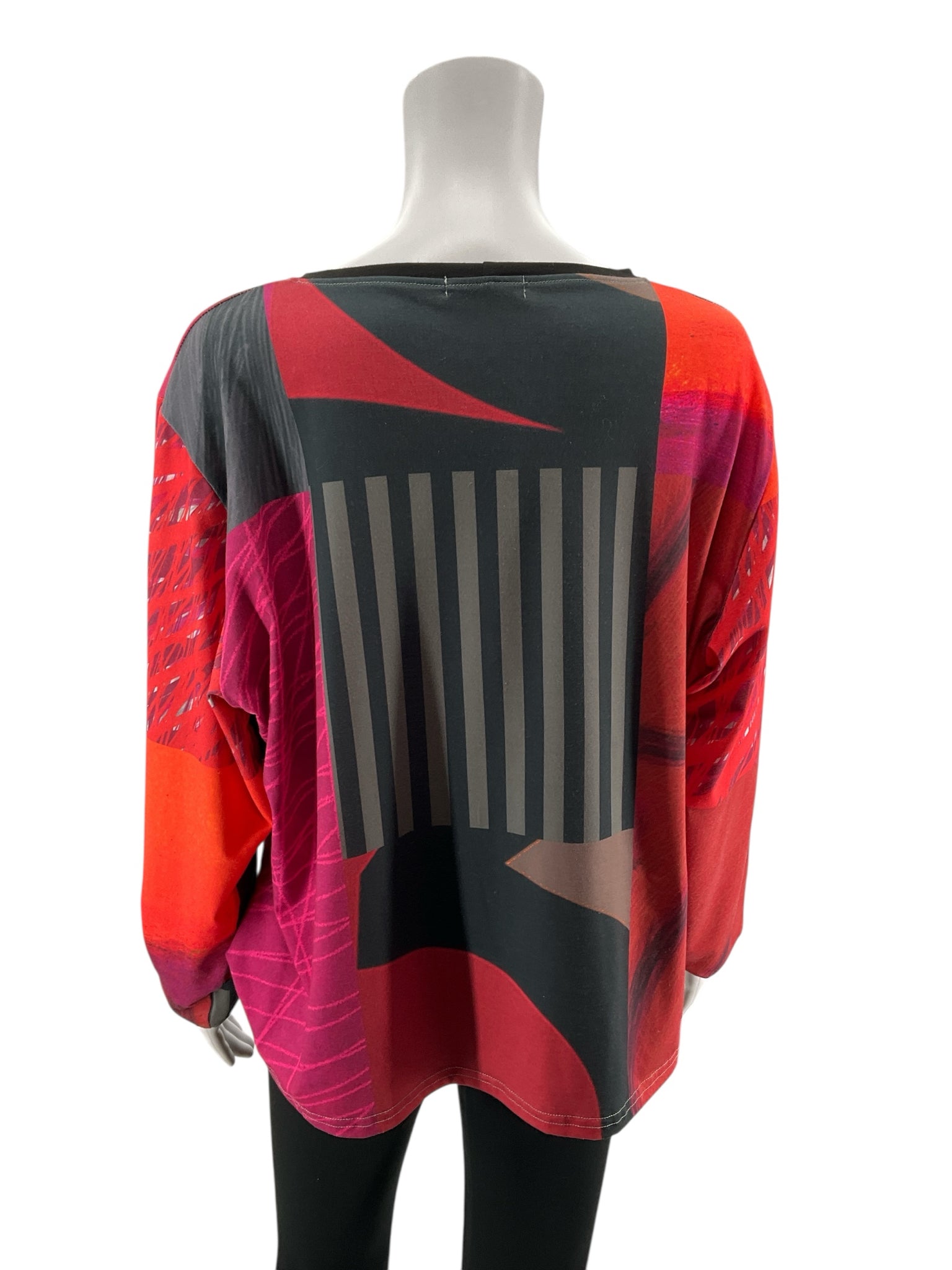 Andrea GEER 1XL Art to Wear Top Abstract Collage Long Sleeve Knit Pullover