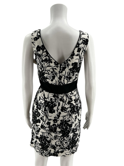 B Smart White/Black Floral Dress Size 6