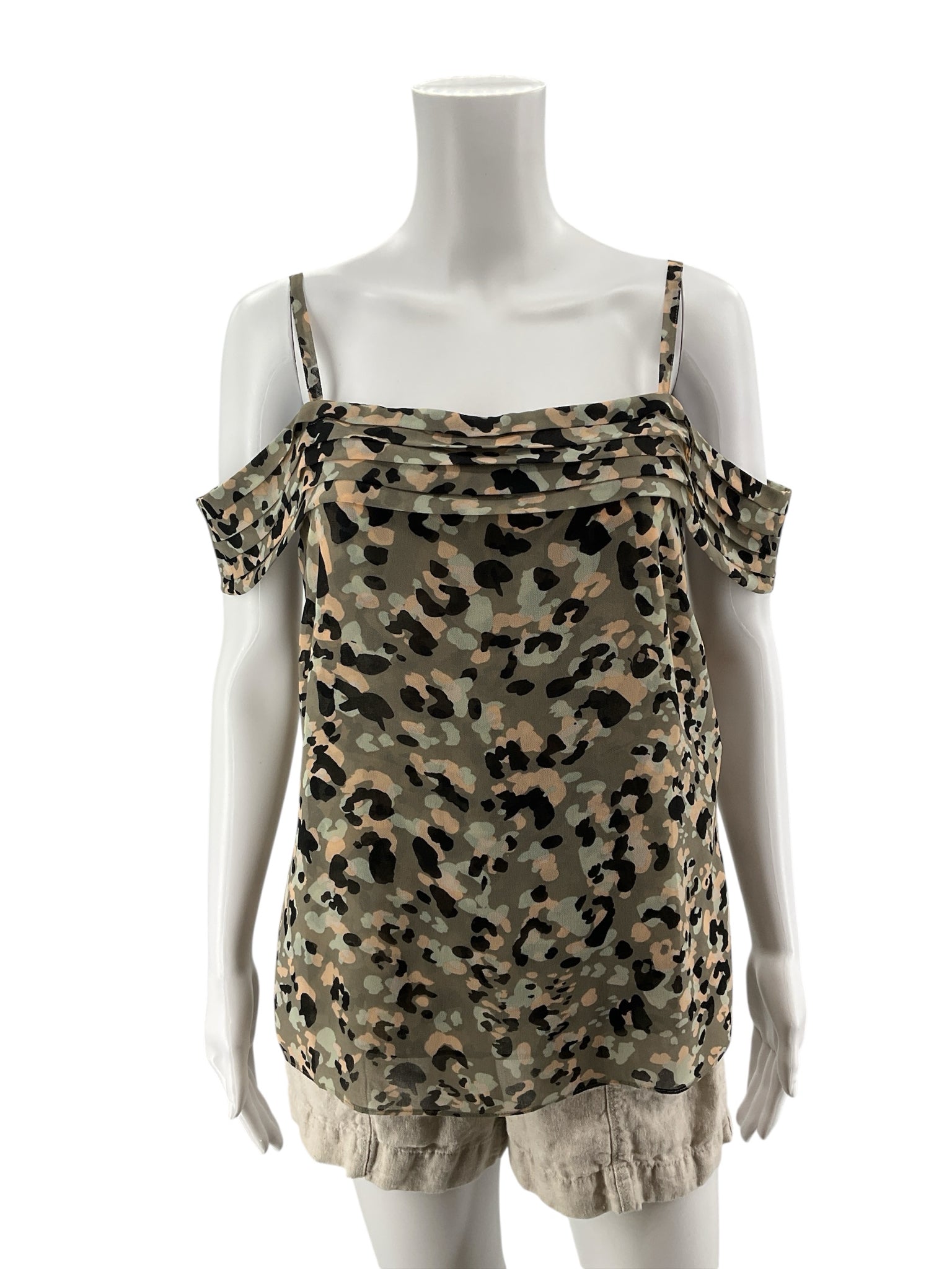 cabi Excursion Top Size S Green Camo Pleated Off Shoulder Blouse Style 5360
