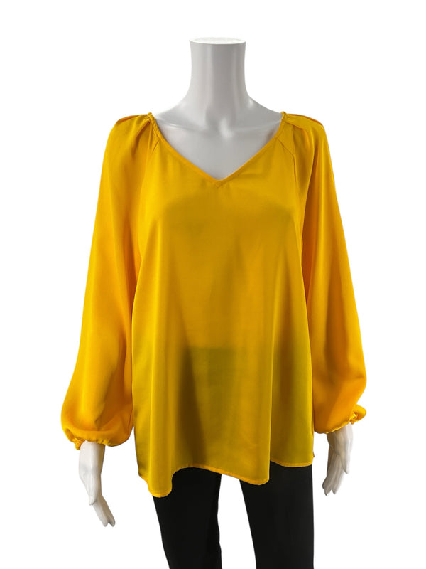 Nine West Yellow Solid Pre-Owned Ladies Top - Size Medium