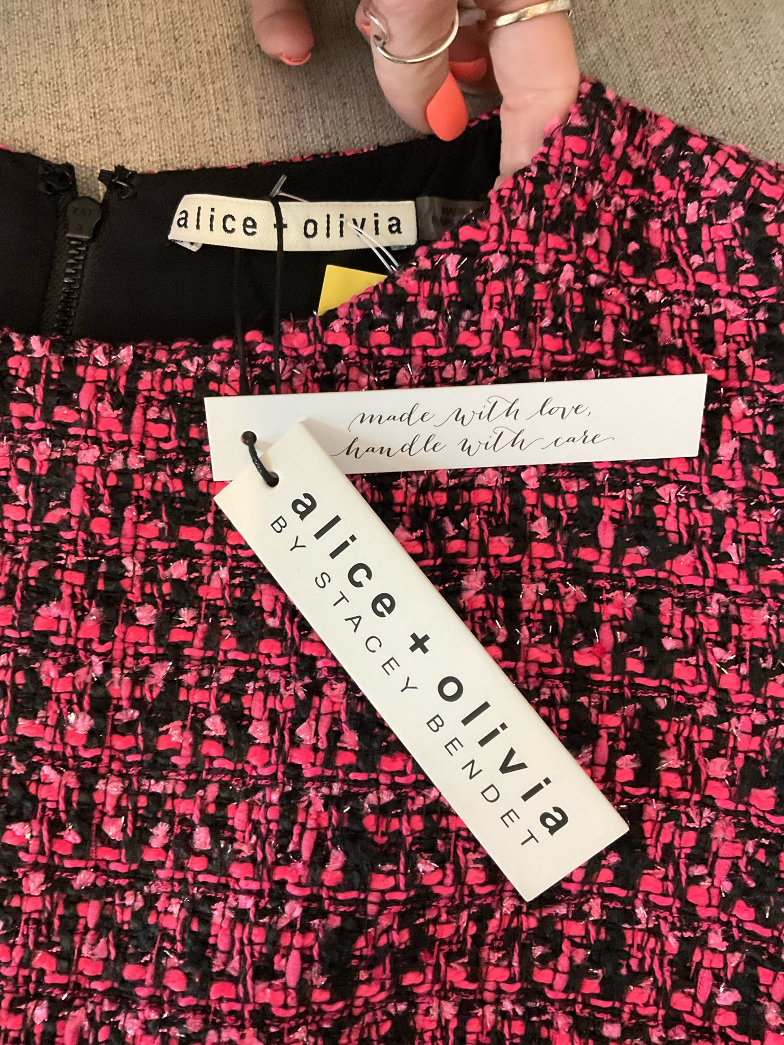 Alice + Olivia Clyde Pink &amp; Black Tweed Fringe Shift Dress | Size 6