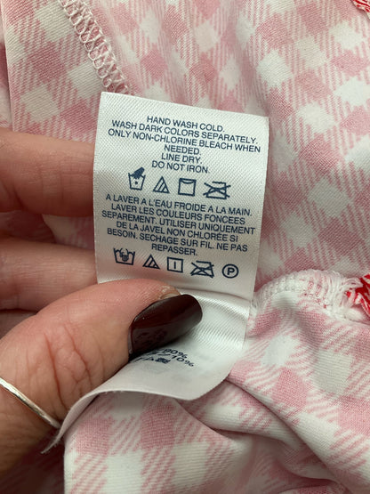 White and red checkered Lands&