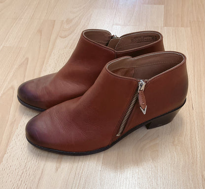 Vionic Shoe Size 10 Tobacco Solid booties