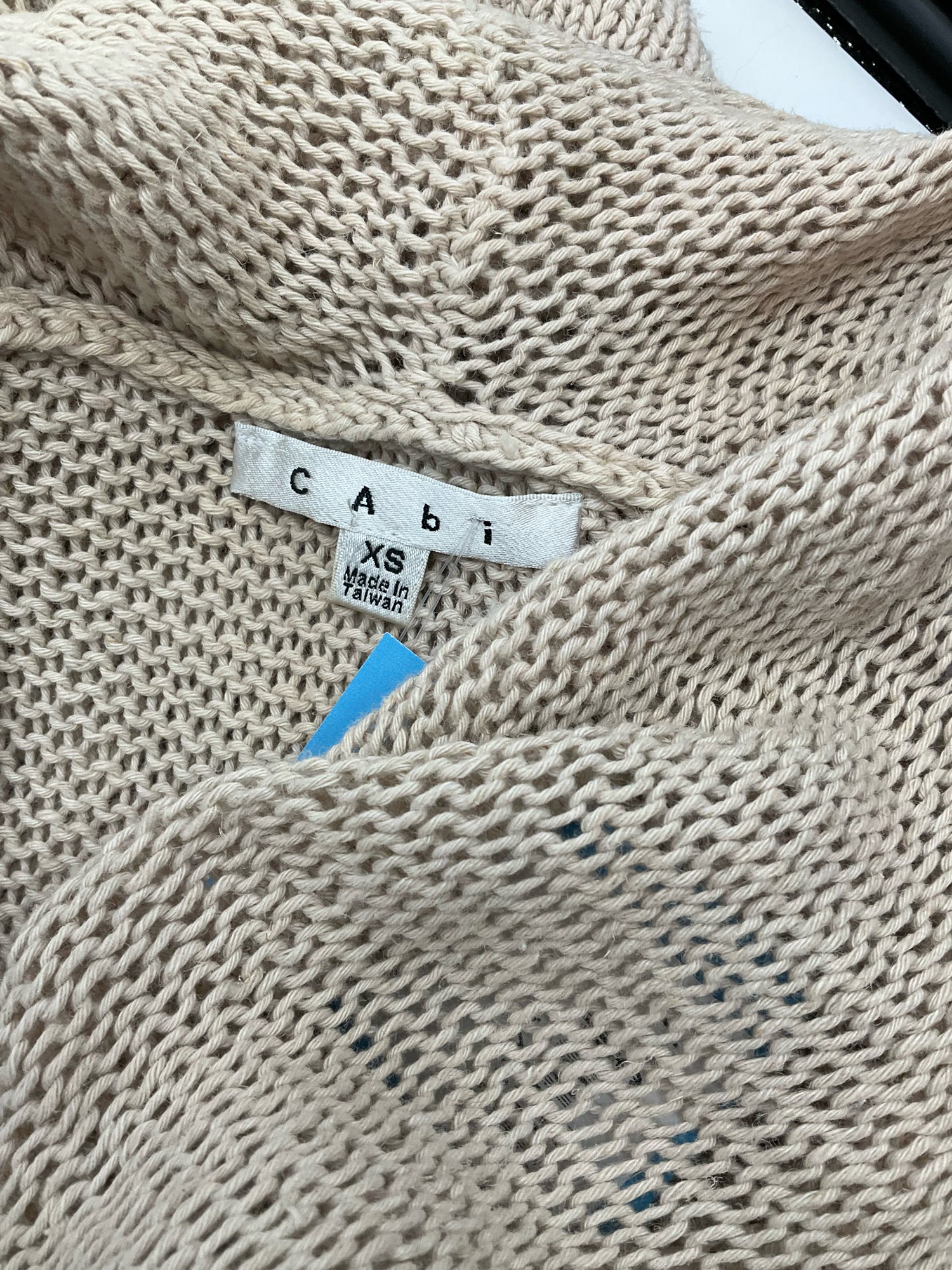 Cabi Tan Solid Pre-Owned Ladies Vest - Size XS