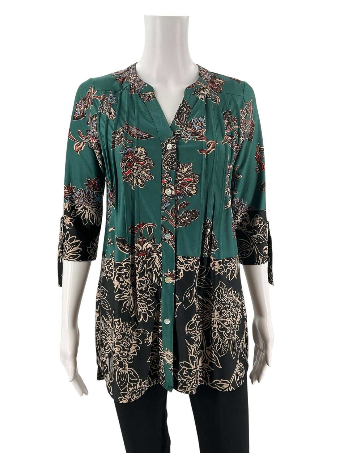 Figuerca &amp; Flower Green/Multi Floral Pre-Owned Casual Top - Size Small Petite - Margaret’s Fine Consignment