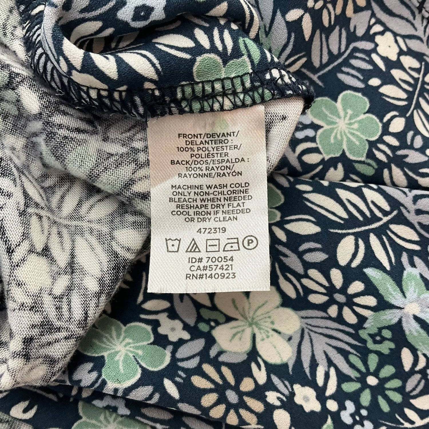 Loft Navy/Multi Floral Blouse - Size Small - Margaret’s Fine Consignment